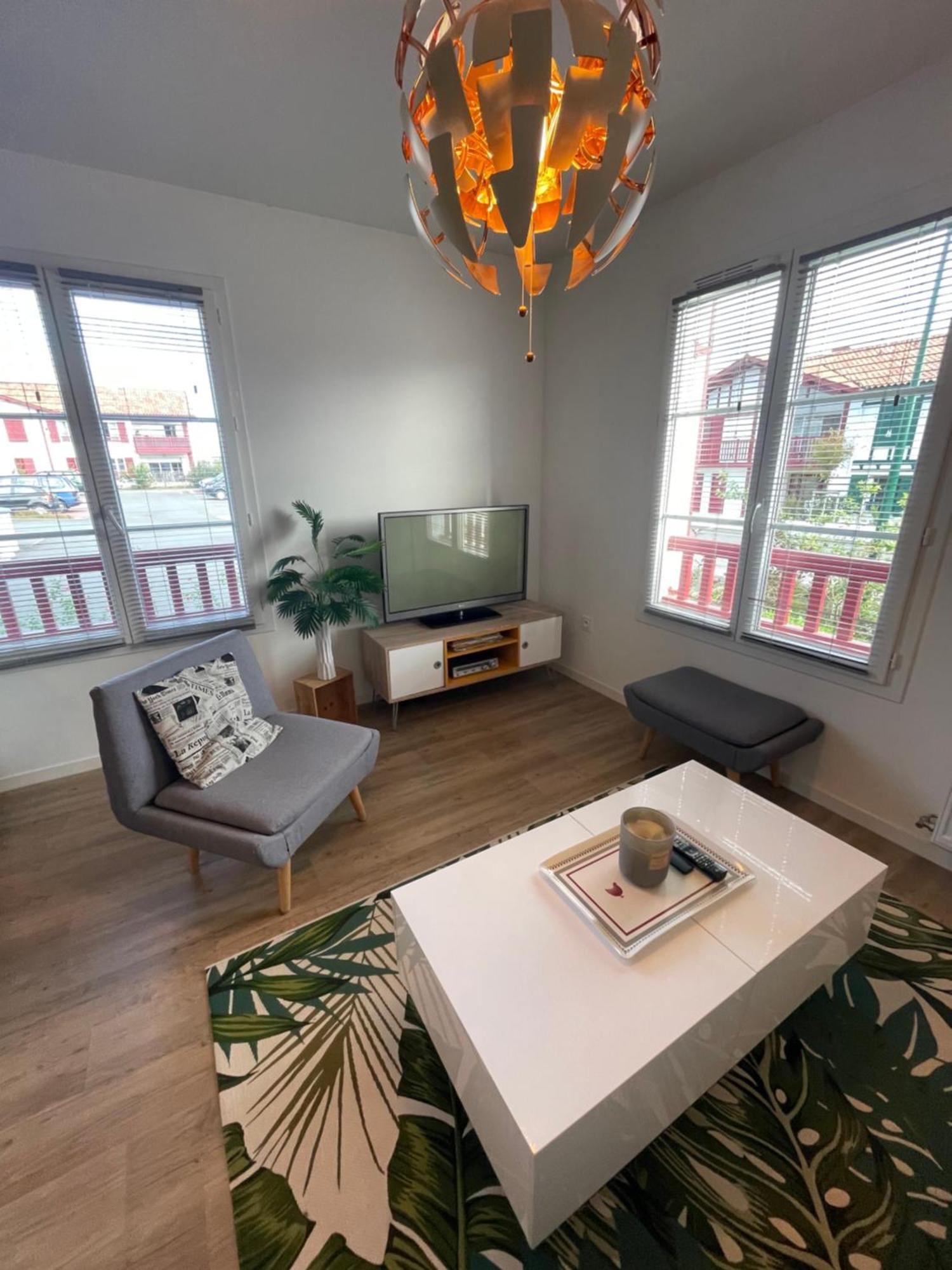 Charmant Appartement Larressore Exteriér fotografie
